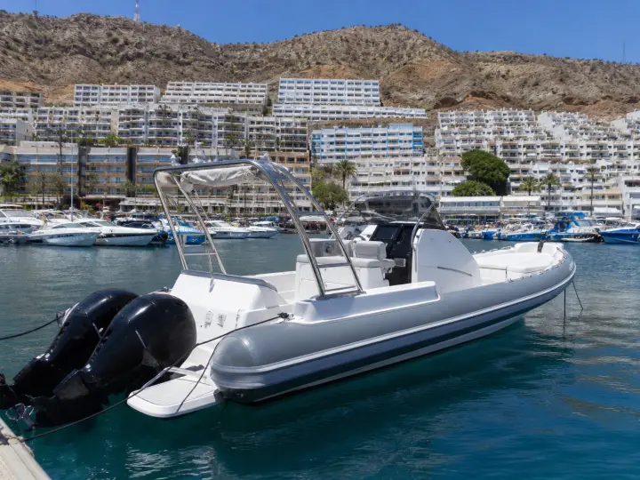 Capelli Tempest 775 RIB — Puerto Rico